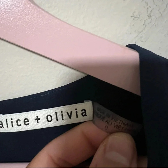 Alice + Olivia Blakesley Split Front Fit and Flare Dress Navy Blue Size 0 - Picture 10 of 12